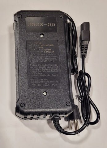 G2000 - 72V32Ah Charger
