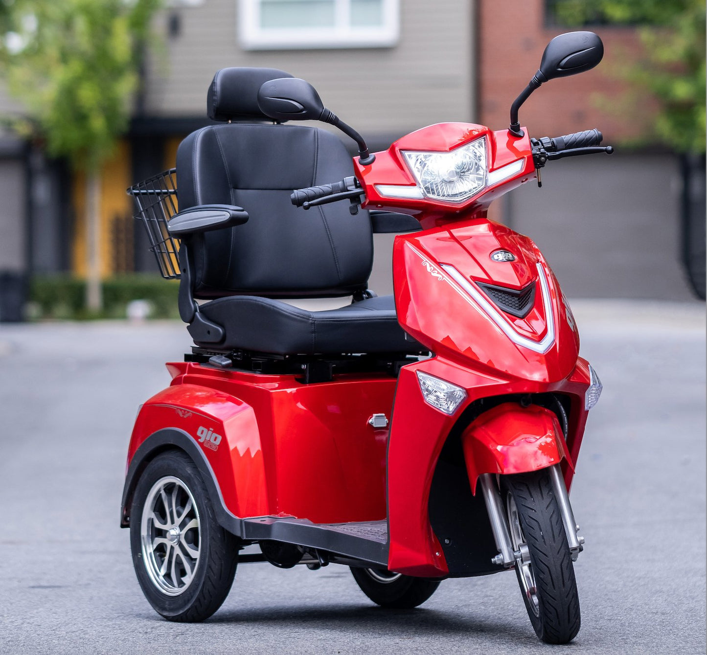 GIO - Titan Long Range 3-wheeled Mobility Scooter - GIO
