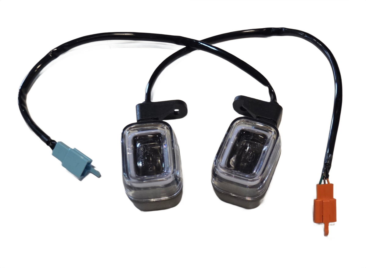 Crown L&R rear turn signal set
