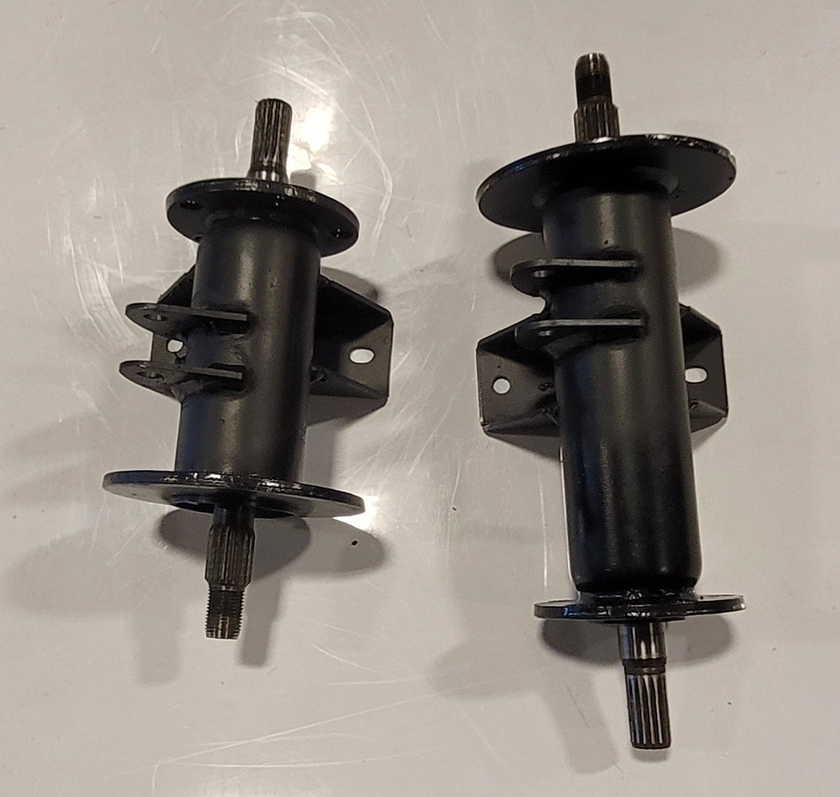Split rear axle